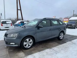 Skoda Fabia Combi Style Sportsitze Sport Lenkrad Bild 3