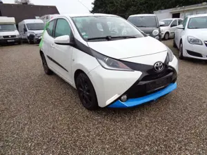 Toyota Aygo x-play Team D