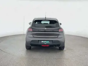 Peugeot 208 Active Pack 1.2*SHZ*PDCh*KLIMA*uvm Bild 4