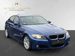 BMW 318 i *M-PAKET*XENON*NAVI*KAMERA*PDC*TEMPO*SHZ*