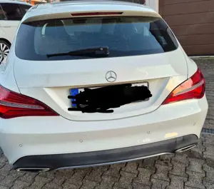 Mercedes-Benz CLA 200 CLA Shooting Brake Shooting Brake 7G-DCT Peak Edition