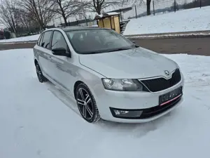 Skoda Rapid/Spaceback Spaceback EmotionPlus Panno DAB Xenon 8Alu Bild 2