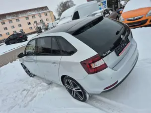 Skoda Rapid/Spaceback Spaceback EmotionPlus Panno DAB Xenon 8Alu Bild 3