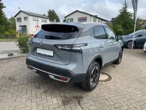 Nissan Qashqai N-Connecta 140 PS Navi/PDC/SHZ Bild 4