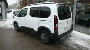 Peugeot Rifter Allure Automatik AHK Navi Kinder-Paket Bild 5