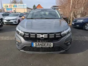 Dacia Sandero 1.0 TCe 90 Stepway Extreme (77) Bild 2