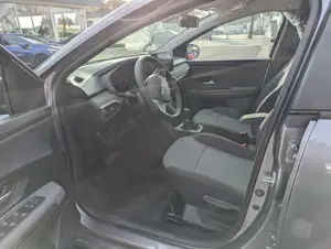 Dacia Sandero 1.0 TCe 90 Stepway Extreme (77) Bild 5