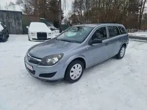 Opel Astra Astra Caravan 1.6 Caravan Edition Bild 3