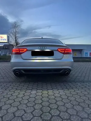Audi A5 2.0 TDI Sportback DPF quattro