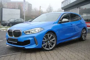 BMW 135 i xDrive A. Sportsitze. Alu19". Kamera.