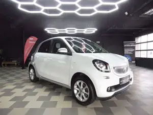 smart forFour Passion Sitz-Hz/Klimaautomatik/PDC Bild 4
