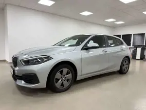 BMW 118 d Lim. Advantage*SHZ*PDC*LED*NAVI*