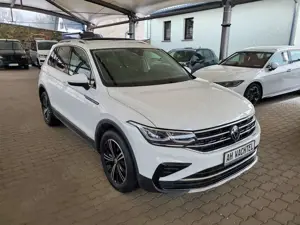 Volkswagen Tiguan Elegance 1,5 TSI DSG IQ-Light AHZV Navi 18-Zoll Bild 2