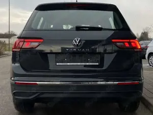 Volkswagen Tiguan 1.5 TSI DSG AHK+NAVI+LED+DAB+LANE-ASSIST+ Bild 4