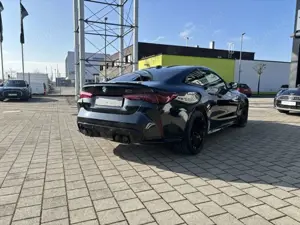 BMW M4 Competition xDrive Coupé Drivers Package Inno Bild 4