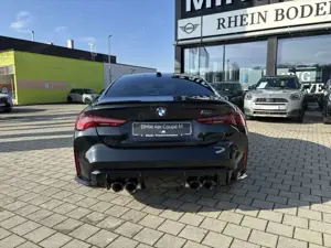 BMW M4 Competition xDrive Coupé Drivers Package Inno Bild 5