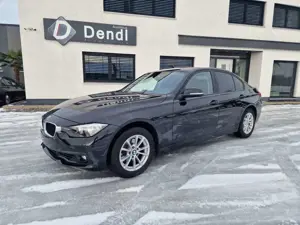 BMW 320 320i Aut. Advantage