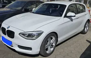BMW 116 116d EfficientDynamics Edition Sport Line Bild 2
