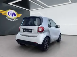 smart forTwo 0.9 Turbo Basis Prime Bild 2