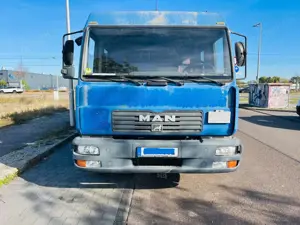 MAN Others MAN LE8.180 Koffer7.490t.Ladebordwand/Wohnmobil Bild 4