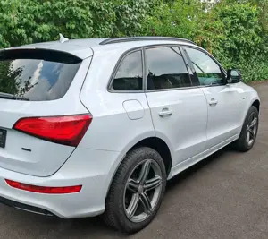 Audi Q5 2.0 TDI quattro  ACC, AHK, Rückfahrtkamera Bild 2
