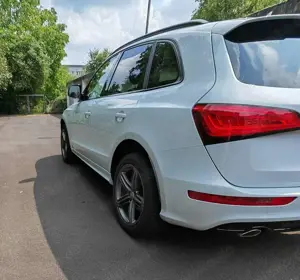Audi Q5 2.0 TDI quattro  ACC, AHK, Rückfahrtkamera Bild 3