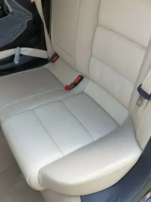 Audi A6 allroad A6 allroad quattro 4.2 FSI tiptronic Bild 2