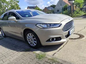 Ford Mondeo Turnier 2.0 EcoBoost Start-Stopp Autom. Titanium