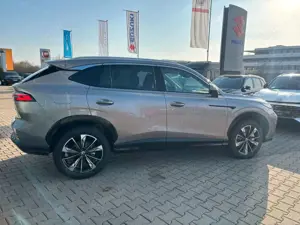 MG HS 1.5 Hybrid+ 165 kW Luxury Bild 5