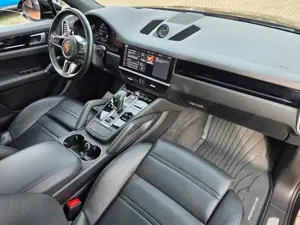 Porsche Cayenne Bild 2