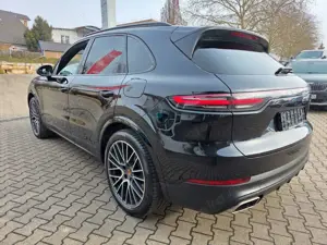 Porsche Cayenne Bild 4