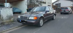 Mercedes-Benz C 180 Classic