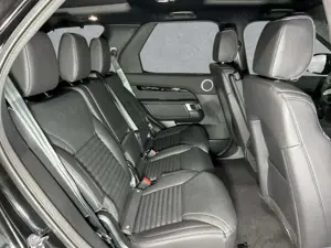 Land Rover Discovery 5 D250 AWD S Winterpaket Assistenspaket Pano AHK Bild 5