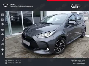 Toyota Yaris Hybrid TeamD LED SHZ Kamera Totwinkel Alu