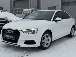 Audi A3 1.5 TFSI LIMOUSINE *PDC*NAVI*XENON*