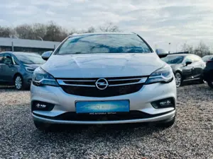 Opel Astra K Tourer 1.6 CDTI Innovation LED Kam. AHK Bild 2