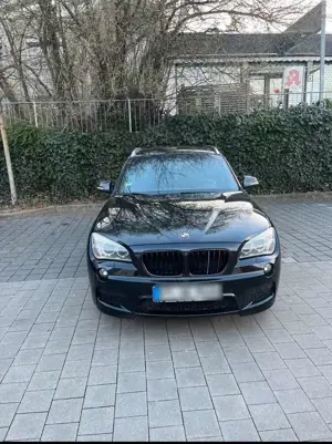 BMW X1 xDrive20d Aut. - M Paket - Vieles Neu