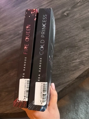 Cold Princess   Fire Queen Vanessa Sangue