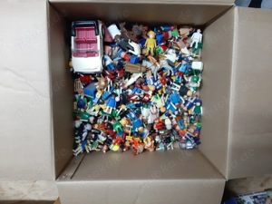 Playmobil Figuren im Karton + Ersatzteile rechtes Bild