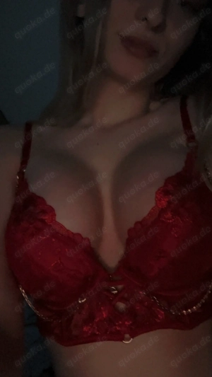 Verkaufe Fotos und Videos von mir 