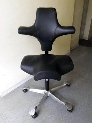 Schreibtischstuhl (HAG Capisco 8106 Sattelstuhl)