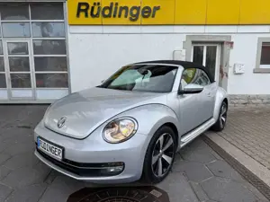 Volkswagen Beetle Cup Cabrio DSG NAVIGATION PDC SITZHEIZUNG ISOFIX