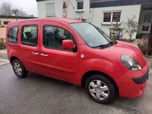 Renault Kangoo Kangoo 1.6 16V 105 Happy Family Bild 2
