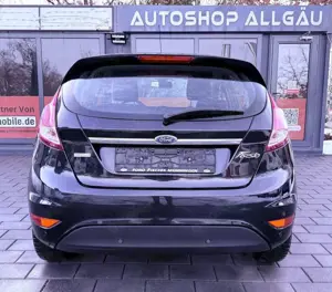 Ford Fiesta Titanium NUR 60.000 Km Bild 5