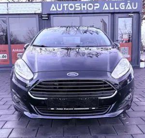 Ford Fiesta Titanium NUR 60.000 Km Bild 2