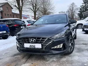 Hyundai i30 cw Edition 30*LED*SHZ*PDC*NAVI*