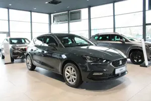 SEAT Leon 1.5 eTSI DSG Road Edition*Navi*LED*Kamera*