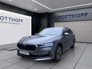 Skoda Superb SUPERB COMBI SELECTION DSG NAV KAM LED pACC ASSI
