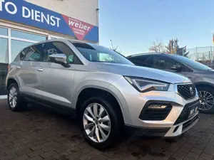 SEAT Ateca Style*DSG*KAMERA*AHK*NAVI*BEATS*CARPLAY*ViCo.*LED Bild 2