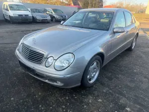 Mercedes-Benz E 320 E-Klasse Diesel CDI Avantgarde